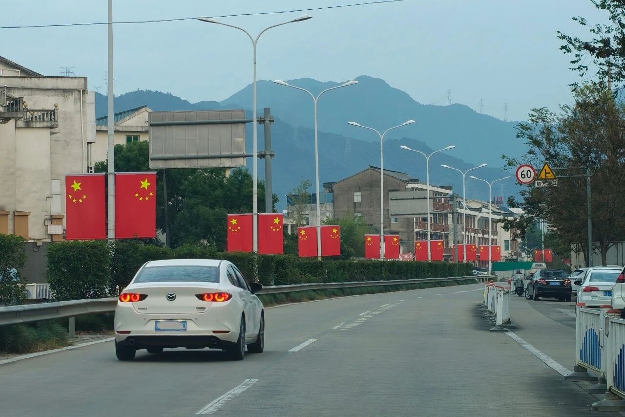 微信图片_2026-10-04_095356_383.jpg
